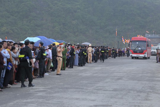 Hạng vạn bongdaso kèo nhà cái đổ về chùa Tam Chúc mừng đại lễ Phật đản Vesak 2019 - Ảnh 6.
