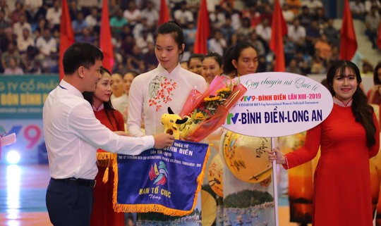 VTV Bình Điền Long An đánh bại Đại học Nam Kinh (Trung Quốc) - Ảnh 2.