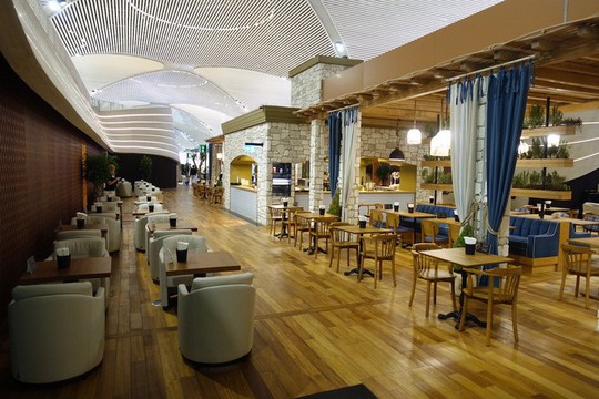 Phòng chờ như khách sạn 5 sao trong sân bay lớn nhất thế giới - Ảnh 5.