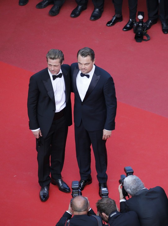 Leonardo DiCaprio, Brad Pitt lịch lãm trên thảm đỏ - Ảnh 13.