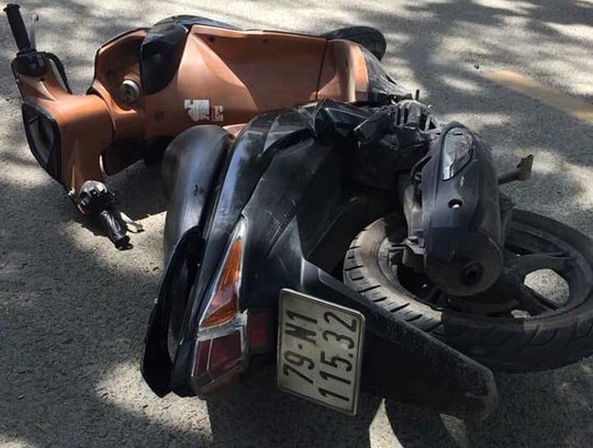 Nha Trang: Lao xe khống chế tên cướp, giật điện thoại của du khách Hàn Quốc - Ảnh 2.