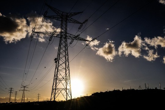 Nhà máy điện Mông Dương gặp sự cố, TP HCM mất điện trên diện rộng