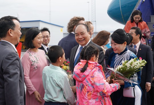 Thủ tướng Nguyễn Xuân Phúc bắt đầu chuyến thăm chính thức Thụy Điển - Ảnh 3.