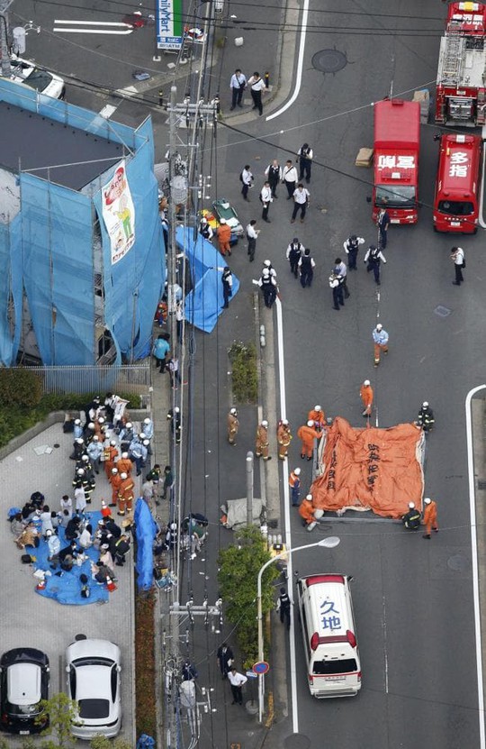 Nhật Bản: 2 người chết, 17 người bị thương trong vụ tấn công bằng dao - Ảnh 5.
