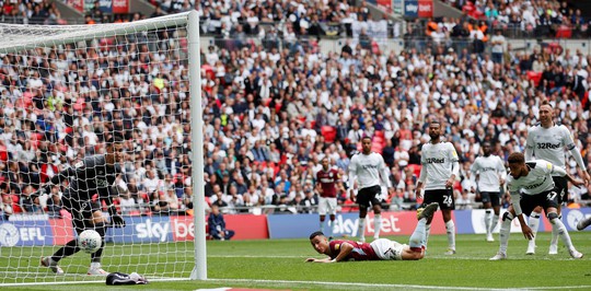 Hạ Derby County sau 97 phút, Aston Villa trở lại giải Ngoại hạng - Ảnh 4.