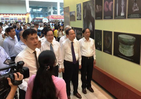 Gần 10.000 hiện vật, cứ liệu lịch sử quý về Thanh Hóa - Ảnh 2.