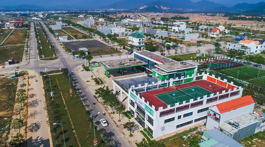 Ông trùm hàng hiệu từ chối hợp tác xây khu miễn thuế với Trung Nam Land - Ảnh 1.