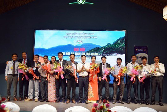 Quảng Nam dẹp loạn nạn phá giá tour Cù lao Chàm - Ảnh 1. Quảng Nam dẹp loạn nạn phá giá tour Cù lao Chàm - Ảnh 1.