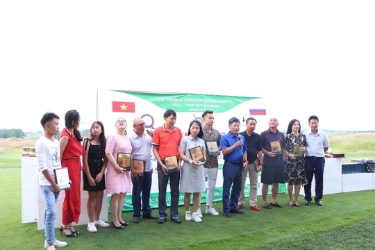 Sôi nổi Giải Golf hữu nghị “Việt Nam và những người bạn 2019” - Ảnh 4.