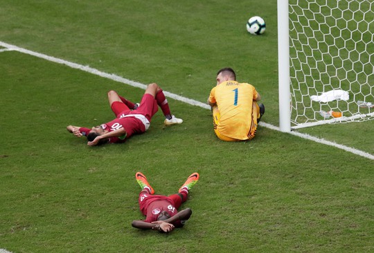 Loại nhà vô địch châu Á, Argentina giành vé tứ kết Copa America - Ảnh 4.