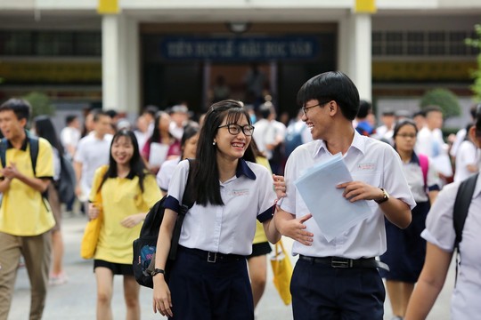 Ngày thi đầu tiên: Toán, văn sẽ nhiều điểm khá - Ảnh 1.