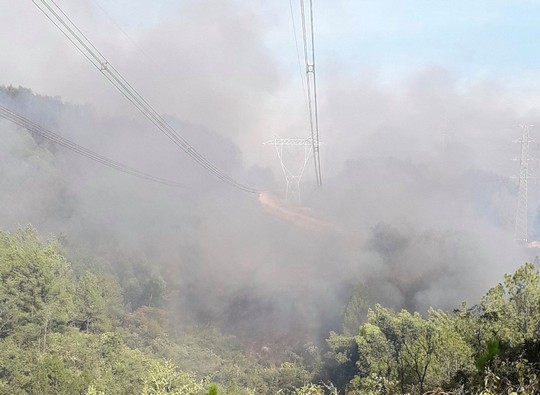Cháy rừng đe dọa đường dây 500 kV, EVN báo cáo Thủ tướng về nhiên liệu cho sản xuất điện