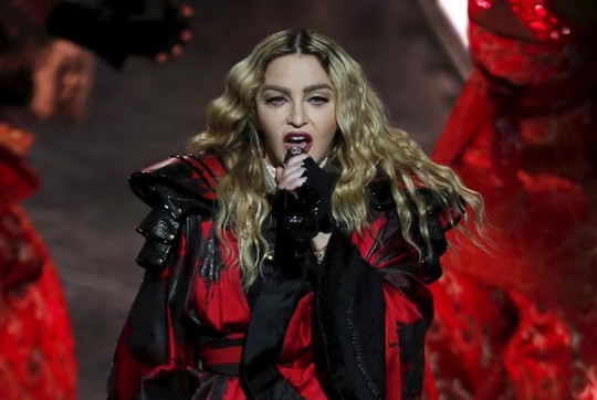 Madonna thua trong vụ kiện giữ cặp quần lót - Ảnh 1.