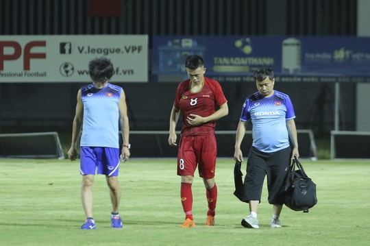 Tin vui từ VFF về chấn thương của tiền vệ Thanh Sơn - HAGL - Ảnh 1.