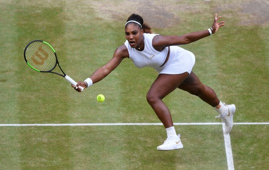 Clip: Đánh bại Serena Williams, Halep vô địch Wimbledon 2019 - Ảnh 2.