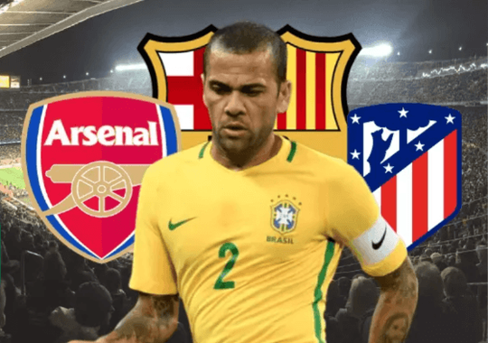 Pep Guardiola chèo kéo trò cũ Dani Alves đến Man City - Ảnh 5.