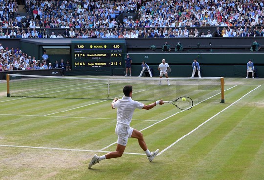 Djokovic có Grand Slam thứ 16 sau trận chung kết trong mơ - Ảnh 2.
