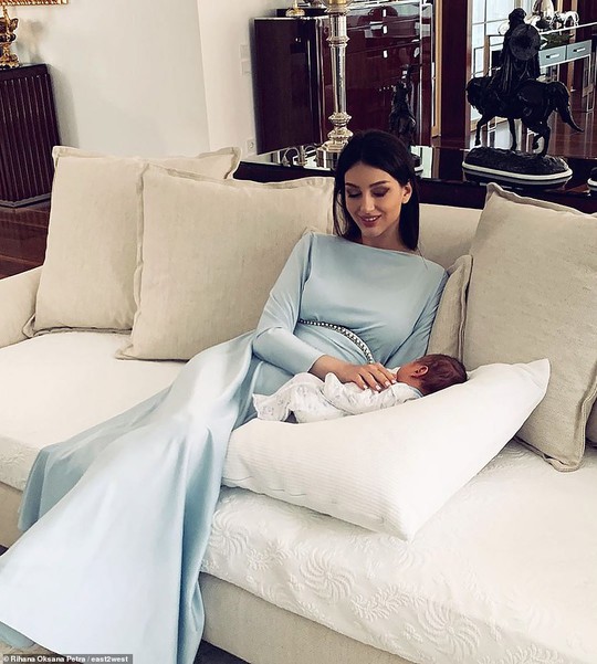 Cựu hoa khôi Nga “bóng gió” về nguyên nhân ly hôn với cựu Quốc vương Malaysia? - Ảnh 3.