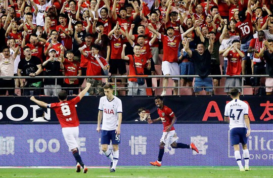 Man United đấu võ đài, hạ gục Tottenham ở Thượng Hải - Ảnh 7.