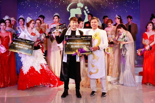 Sau nữ hoàng, nam vương cũng từ chức Phó Ban Phát triển thương hiệu - Chống hàng giả - Ảnh 7. Sau nữ hoàng, nam vương cũng từ chức Phó Ban Phát triển thương hiệu - Chống hàng giả - Ảnh 7.