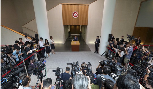 Hồng Kông: Dự luật dẫn độ bị “khai tử” sớm hơn dự kiến - Ảnh 1.