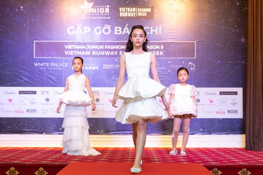 Tuần lễ Thời trang trẻ em thành một sàn diễn thời trang chuẩn quốc tế - Ảnh 2.