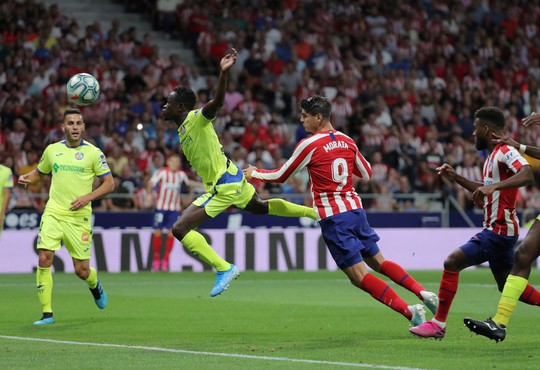 Đua tốc độ kinh hoàng, sao trẻ Atletico Madrid gây sốc La Liga - Ảnh 4.