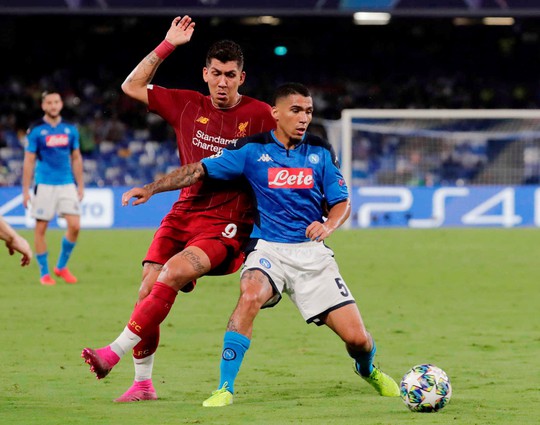 ĐKVĐ Liverpool thua Napoli, HLV Klopp trách tội VAR - Ảnh 7.