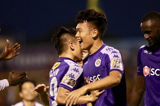 CLB Hà Nội sớm đăng quang V-League 2019 - Ảnh 1.