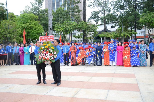 Ấm áp lễ cưới tập thể của 100 đôi công nhân trong Ngày Quốc Khánh - Ảnh 6.