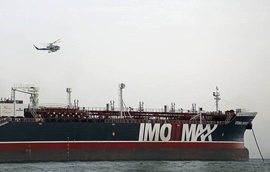Iran thả tàu chở dầu Anh sau 65 ngày bắt giữ - Ảnh 1.