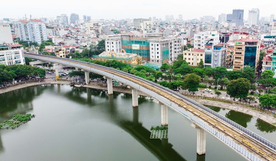 Cận cảnh đường sắt Cát Linh-Hà Đông tiến độ kiểu rùa bò hơn thập kỷ - Ảnh 13.