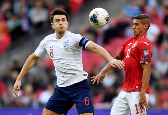 Kosovo gây sốc, tuyển Anh lo thót tim ở vòng loại EURO - Ảnh 6.