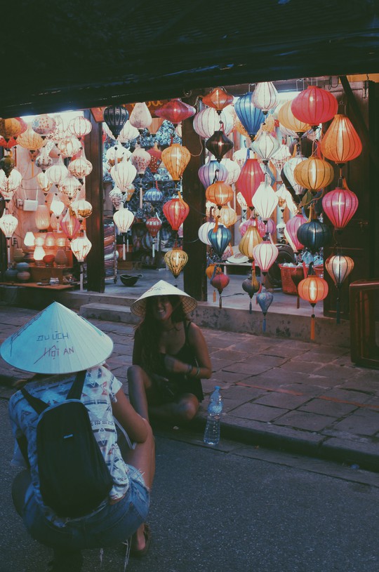 Trung Thu này, có ai đến Hội An rước đèn không? - Ảnh 11.