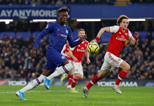 Mãn án phạt FIFA, Chelsea vung tiền chiêu mộ vua kiến tạo - Ảnh 2.