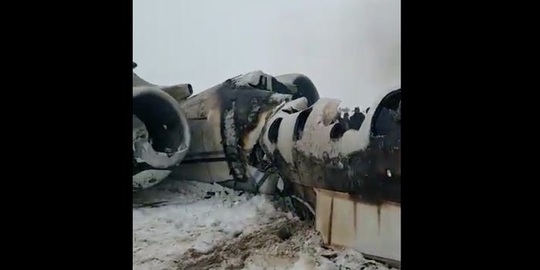 Taliban tuyên bố bắn hạ máy bay quân sự Mỹ - Ảnh 1.