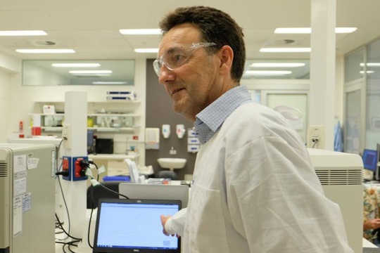 Đột phá toàn cầu: Úc nuôi cấy được “virus Vũ Hán” trong phòng thí nghiệm - Ảnh 2.