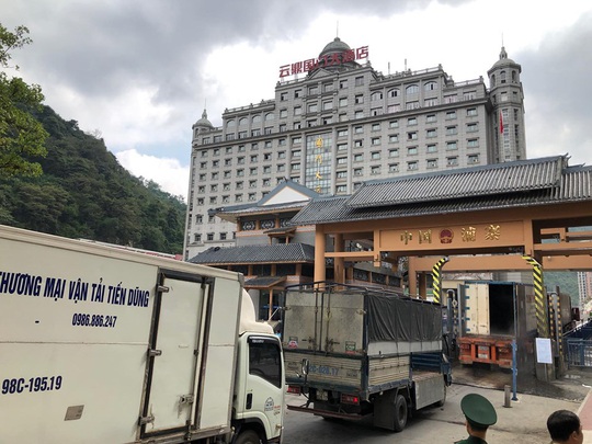 Nông sản Việt đi Trung Quốc tắc vì virus corona, Bộ Công Thương đề nghị DN logistics hỗ trợ bảo quản - Ảnh 1.