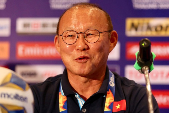 HLV Park Hang-seo nói gì khi UAE tuyên bố biết từng cầu thủ U23 Việt Nam? - Ảnh 2.