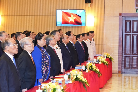 Thủ tướng Nguyễn Xuân Phúc dự, chỉ đạo Đại hội Đảng bộ Công an Trung ương - Ảnh 4.