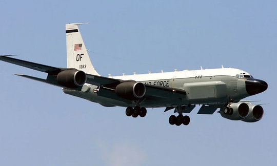 Mỹ điều 60 máy bay do thám tới gần Trung Quốc - Ảnh 1.
