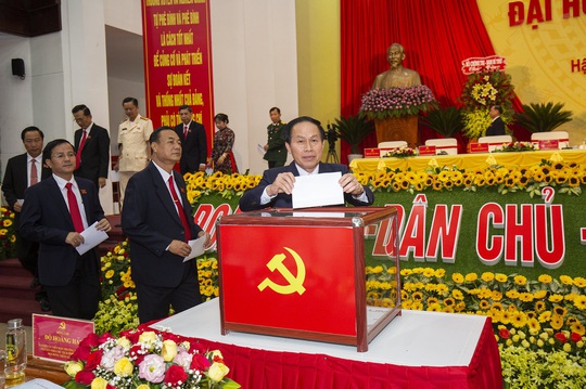 Ông Lê Tiến Châu tái đắc cử Bí thư Tỉnh ủy Hậu Giang - Ảnh 12.