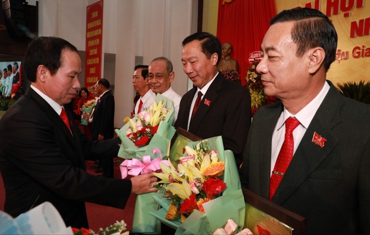 Ông Lê Tiến Châu tái đắc cử Bí thư Tỉnh ủy Hậu Giang - Ảnh 15.