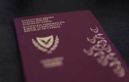 Cyprus hủy chương trình “hộ chiếu vàng” sau tiết lộ chấn động mới - Ảnh 1.