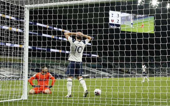 Rượt đuổi tỉ số điên rồ, Tottenham ngỡ ngàng vuột chiến thắng trước West Ham - Ảnh 8.