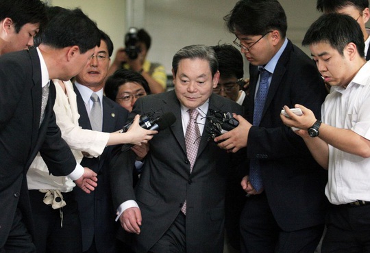 Chủ tịch Samsung Lee Kun-hee qua đời ở tuổi 78 - Ảnh 1.