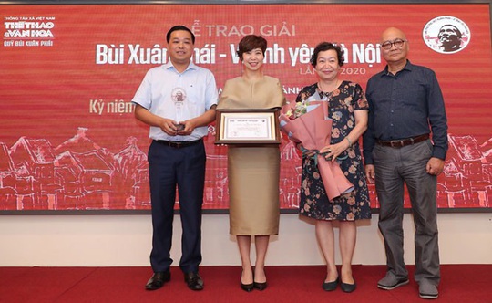 Nhạc sĩ Phú Quang nhận Giải thưởng lớn - Vì tình yêu Hà Nội - Ảnh 3.