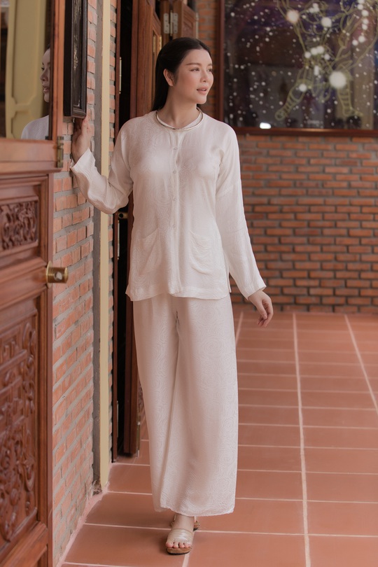 Lý Nhã Kỳ sẵn sàng yêu và kết hôn với một người bình thường - Ảnh 1.