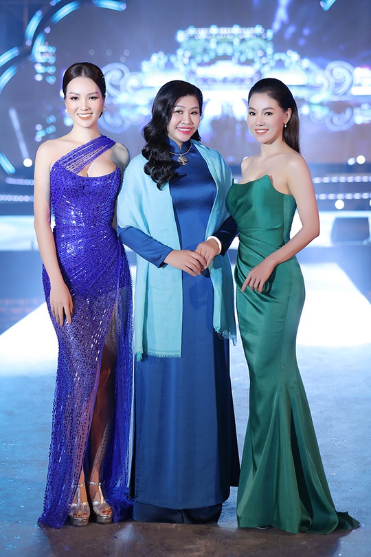 Trần Thị Mai đăng quang Người đẹp Hạ Long 2020, giành vương miện tiền tỉ - Ảnh 5.