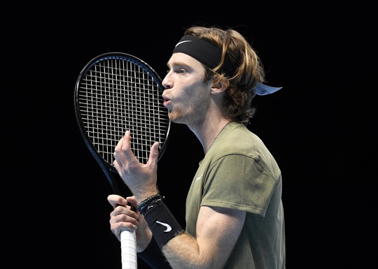 Rafael Nadal thắng dễ trận ra quân ATP Finals 2020 - Ảnh 3.